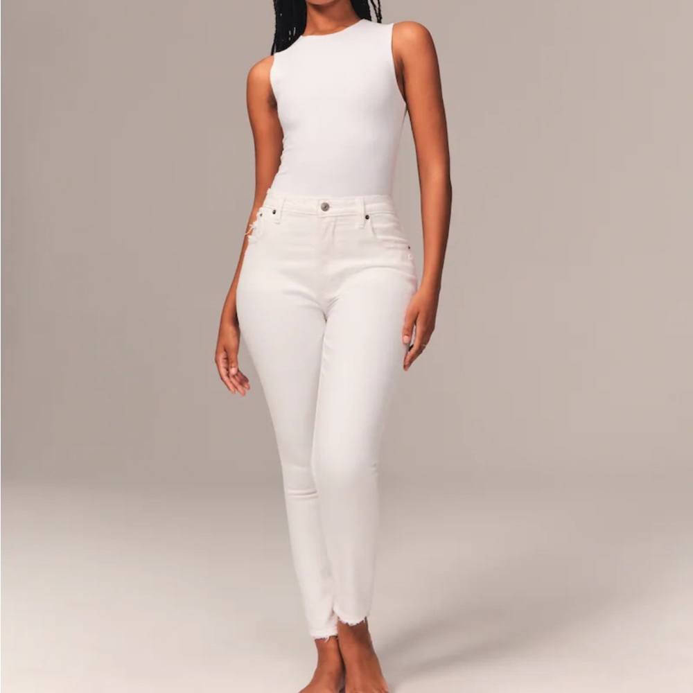 Abercrombie Curve Love White Jean